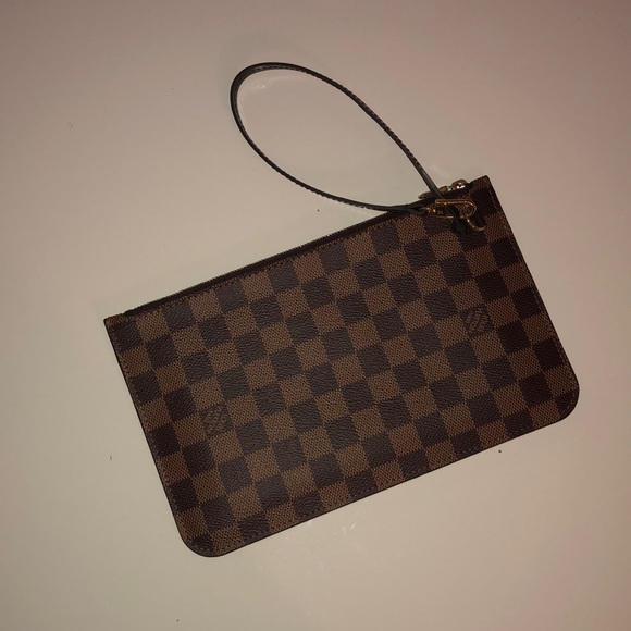 Louis Vuitton Handbags - Louis Vuitton Neverfull Wristlet